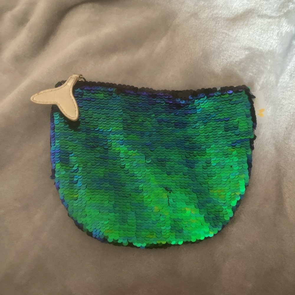 Paper Destiny Sequin Pouch with Tail Zipper